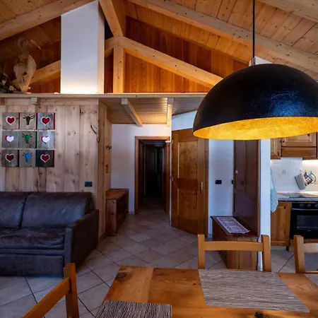 Apartment Gerry House *